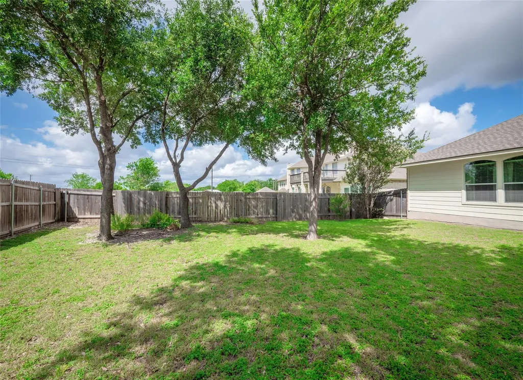 2913 Clinton Place Round Rock TX 78665