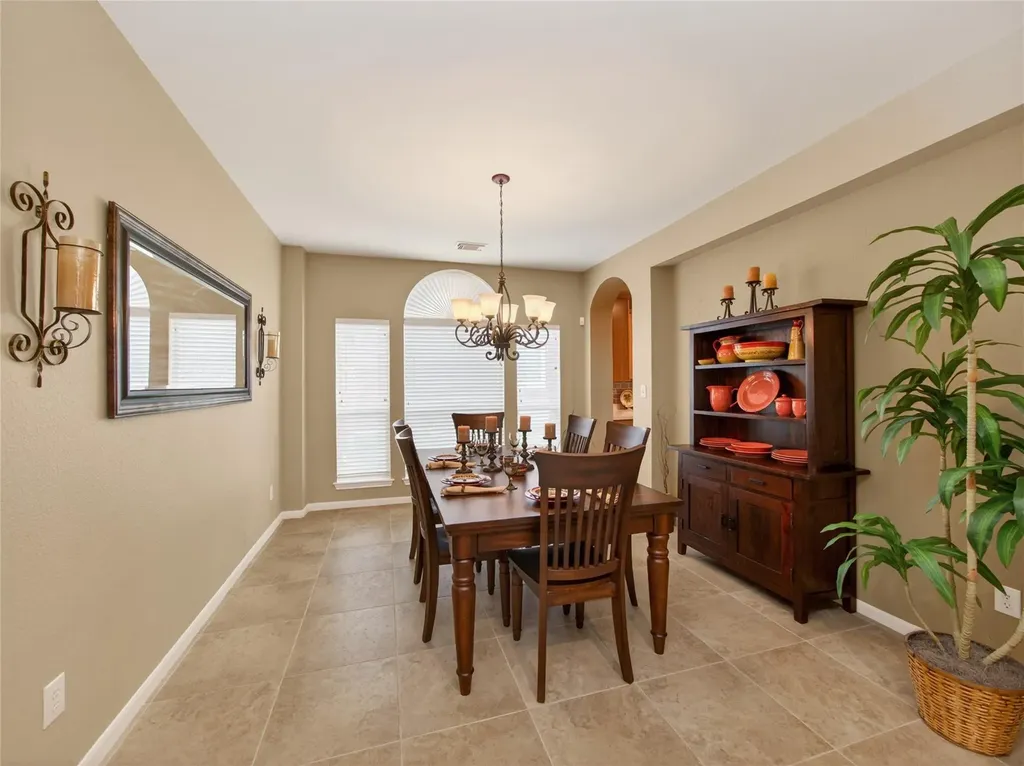 2913 Clinton Place Round Rock TX 78665