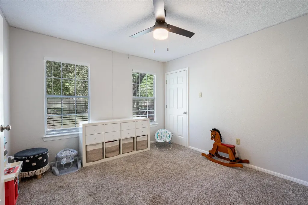 201 N Oak Hollow Road Georgetown TX 78628