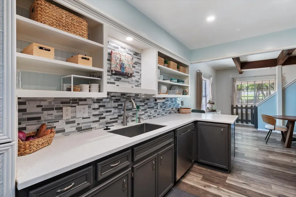 201 N Oak Hollow Road Georgetown TX 78628