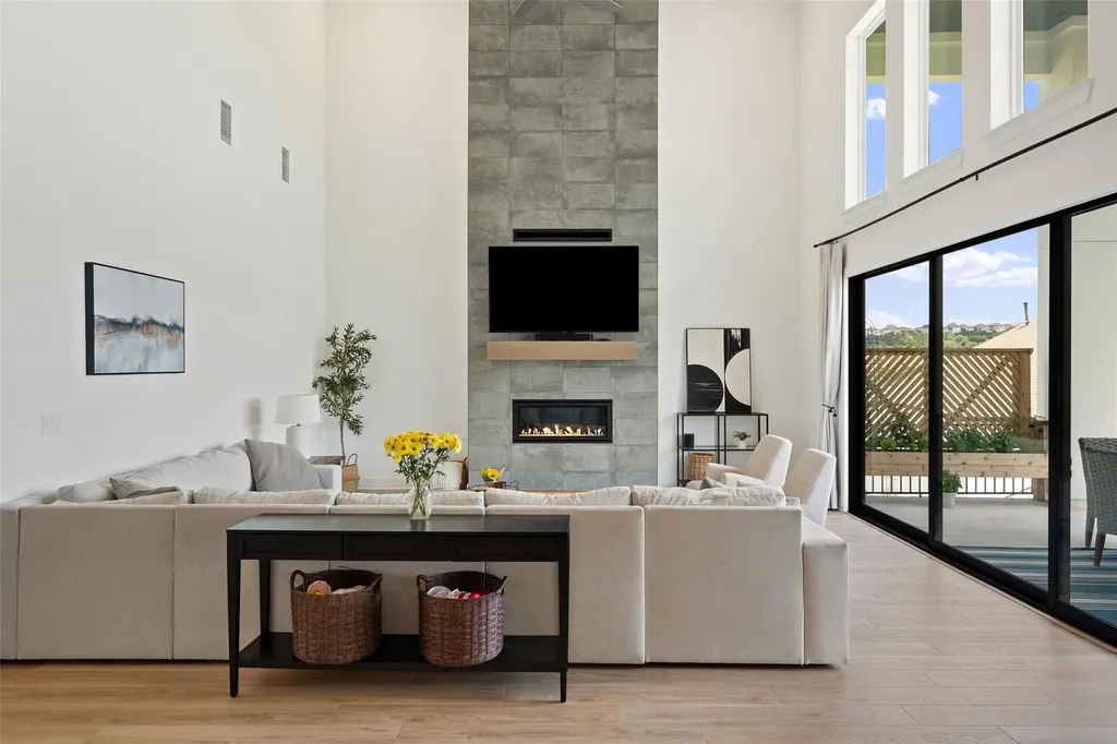 4916 Sapri Path Leander TX 78641