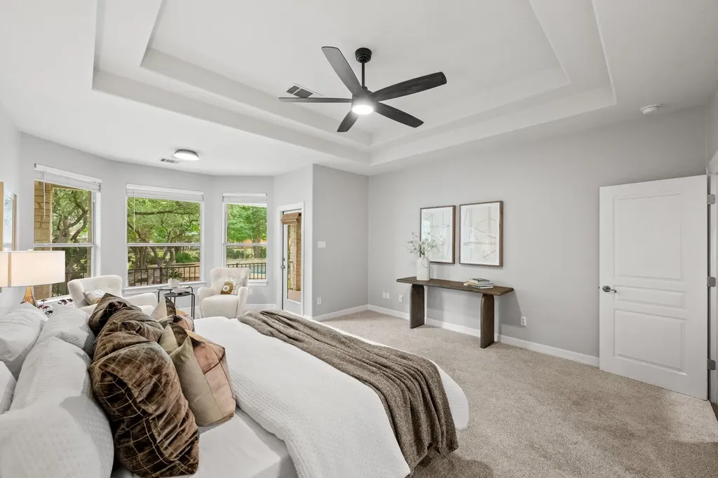 806 Overlook Bend Leander TX 78641