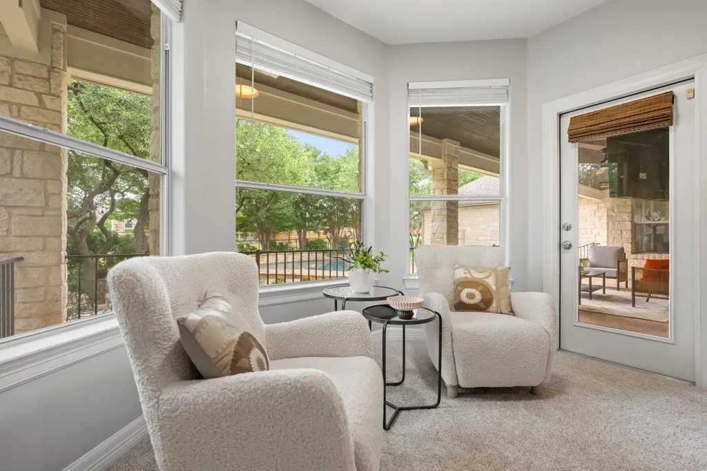 806 Overlook Bend Leander TX 78641