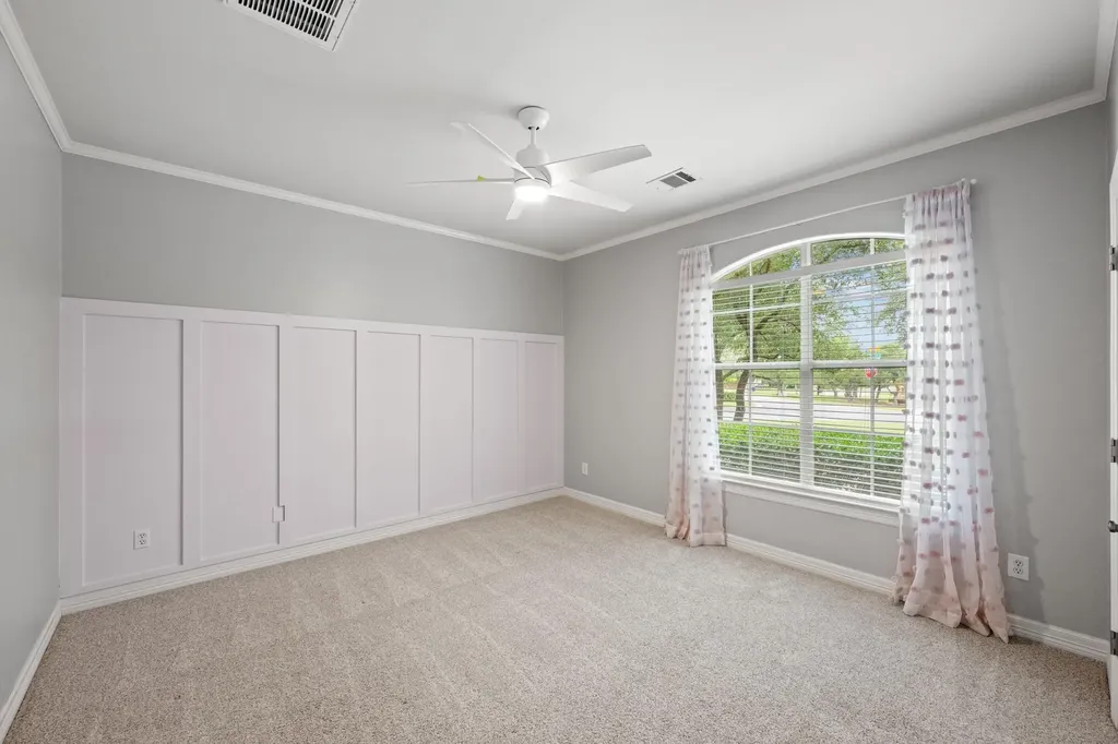 806 Overlook Bend Leander TX 78641
