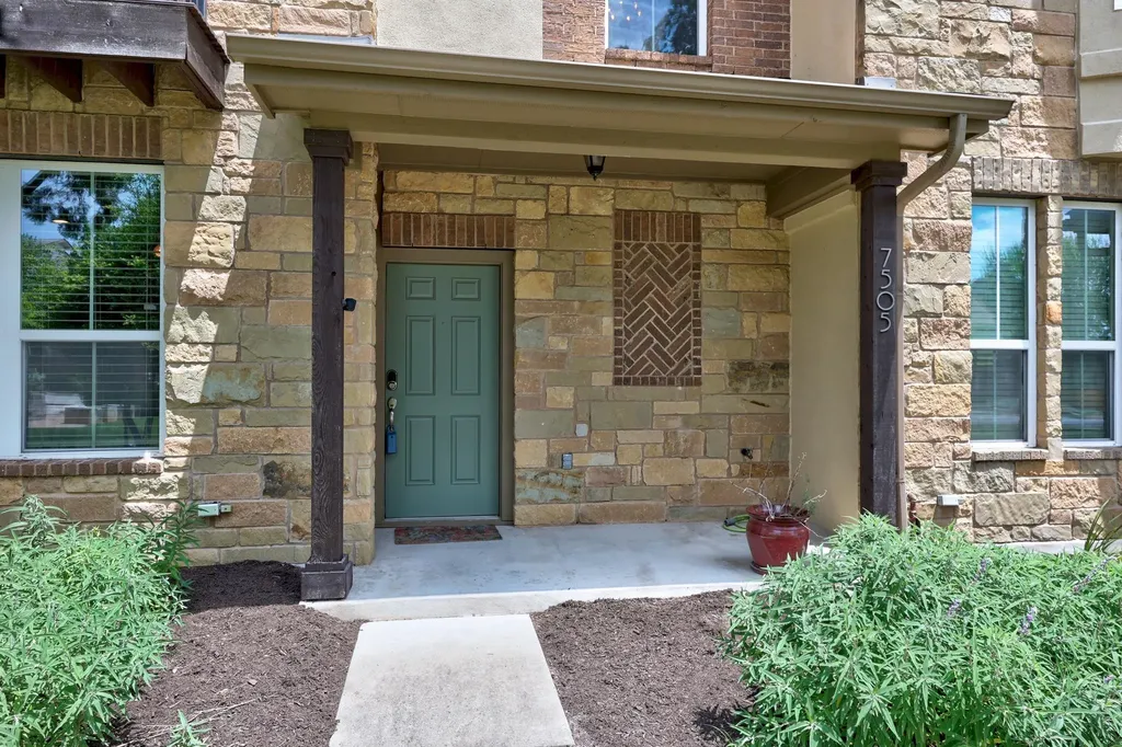 7505 Sugar Magnolia Street Austin TX 78757