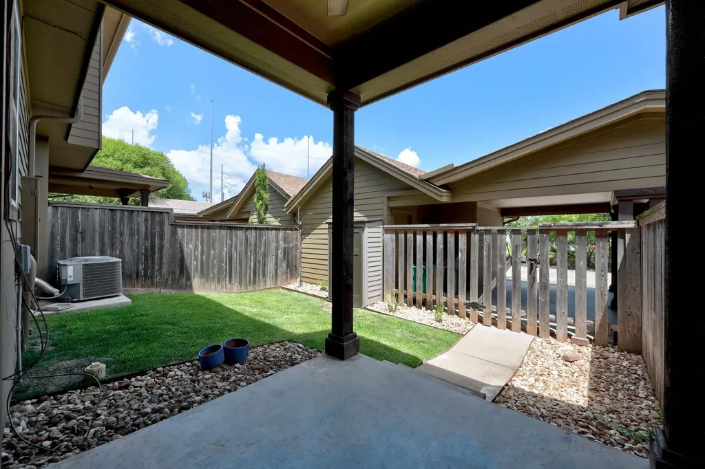 7505 Sugar Magnolia Street Austin TX 78757
