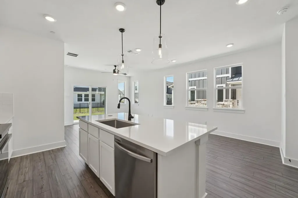 2593 Jack Nora Way Round Rock TX 78665