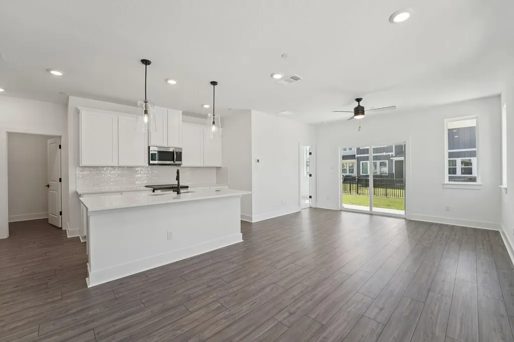 2593 Jack Nora Way Round Rock TX 78665