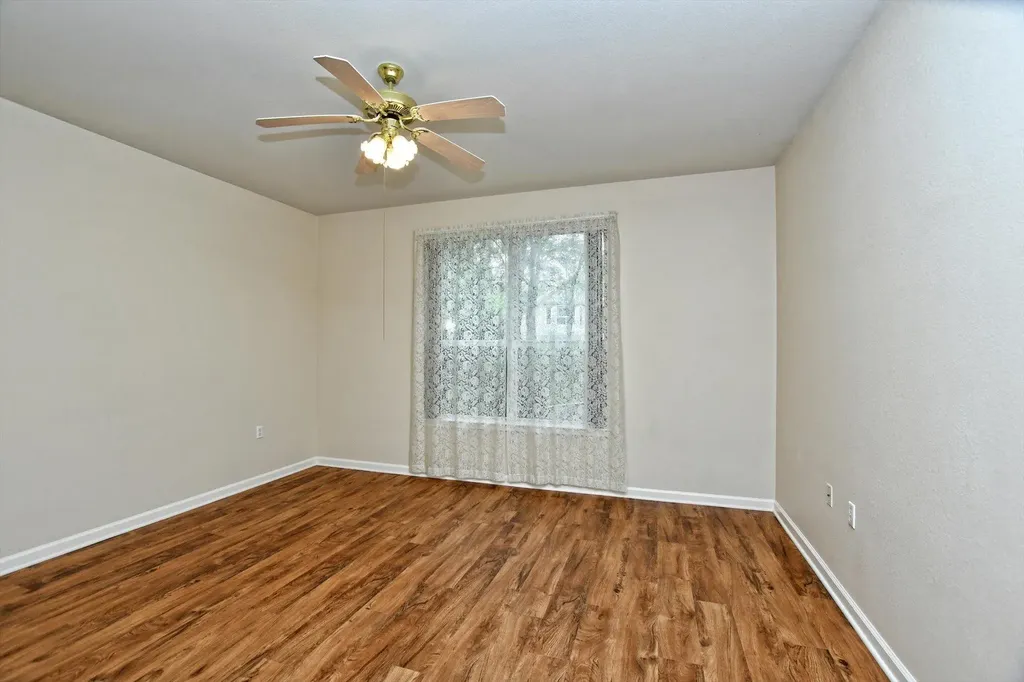 292 Whispering Wind Drive Georgetown TX 78633