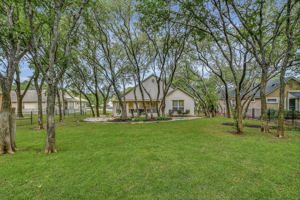 292 Whispering Wind Drive Georgetown TX 78633