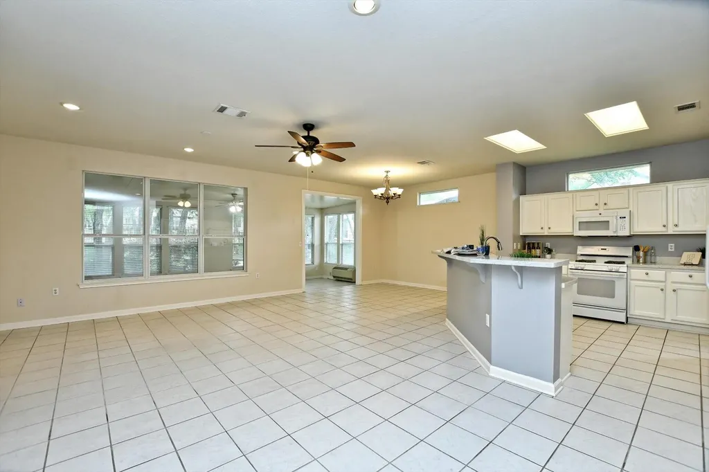 292 Whispering Wind Drive Georgetown TX 78633