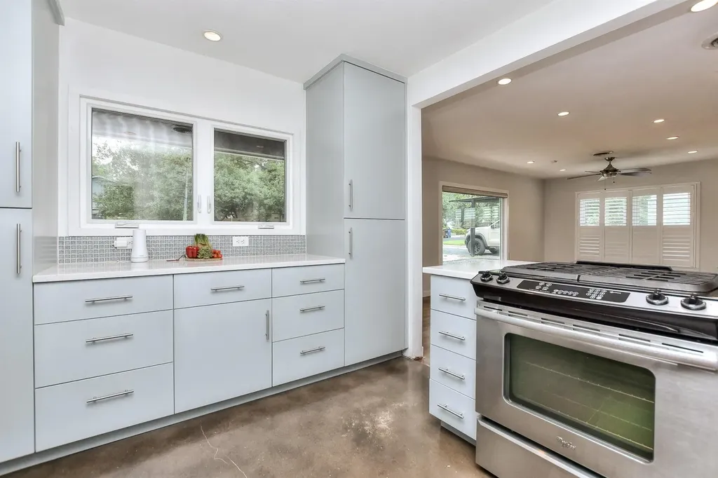 1309 Ridgemont Drive Austin TX 78723