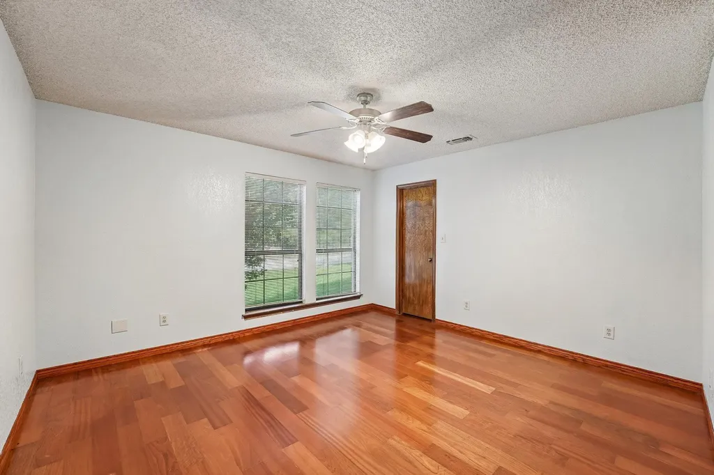 3700 Shady Valley Drive Austin TX 78739