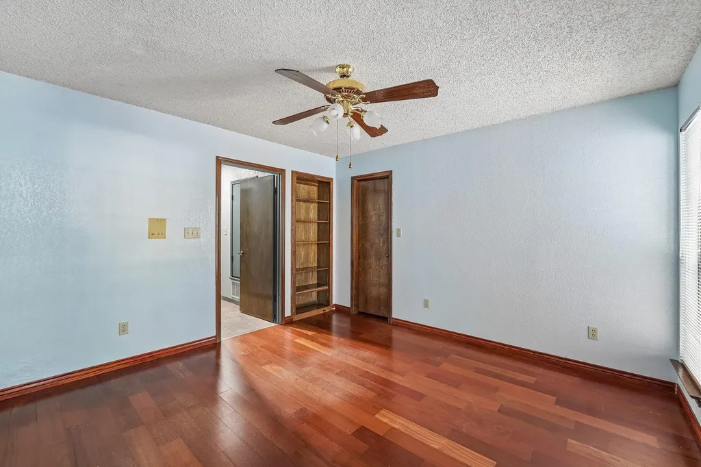 3700 Shady Valley Drive Austin TX 78739