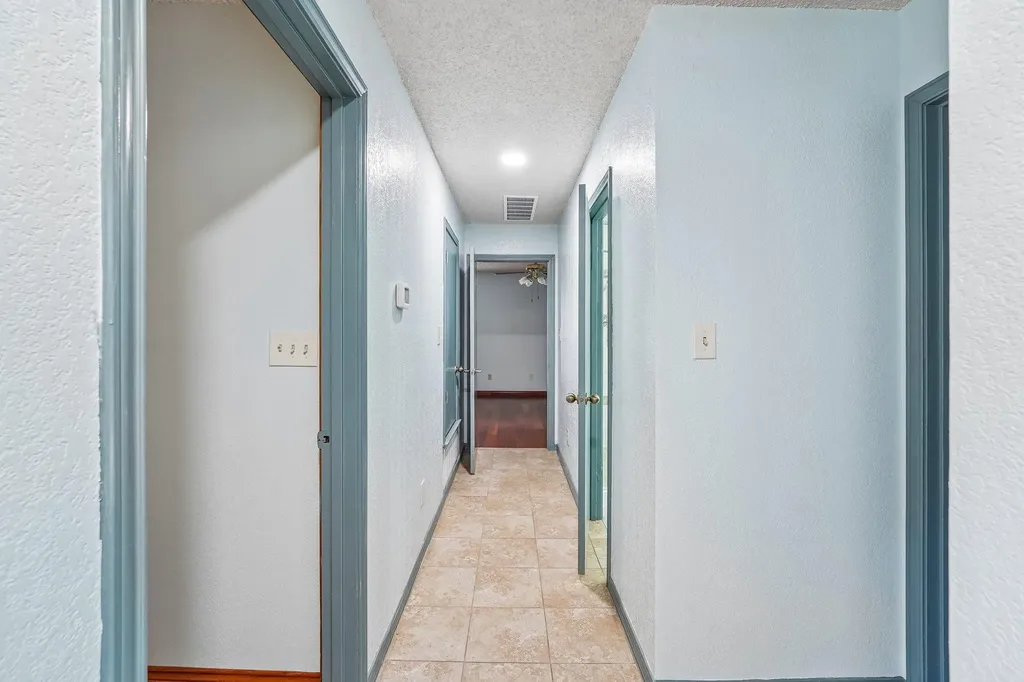 3700 Shady Valley Drive Austin TX 78739