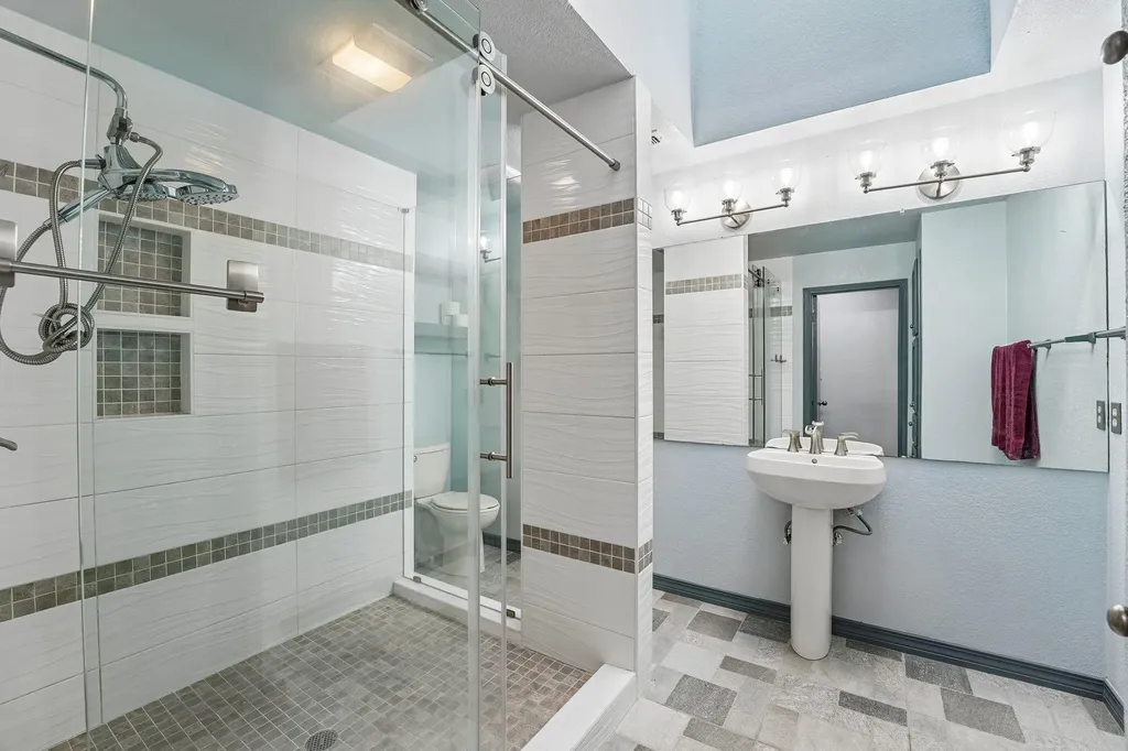 3700 Shady Valley Drive Austin TX 78739
