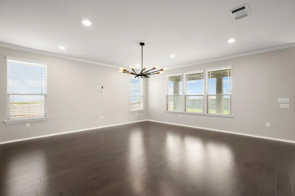 7000 Lickeen Court Austin TX 78744