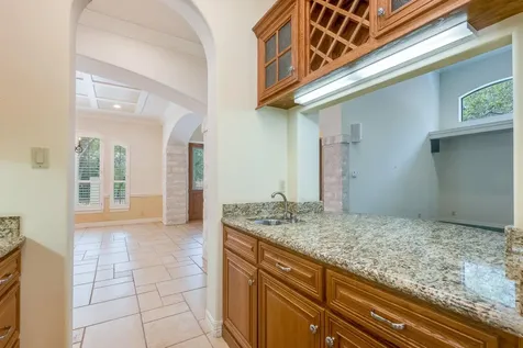 106 Lakeway Hills Cove Lakeway TX 78734