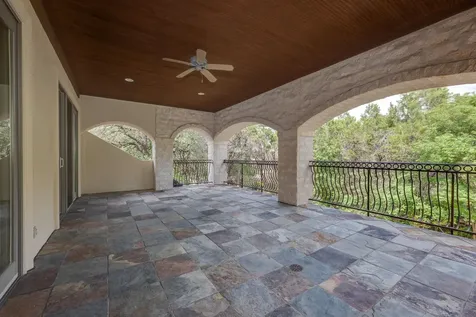 106 Lakeway Hills Cove Lakeway TX 78734