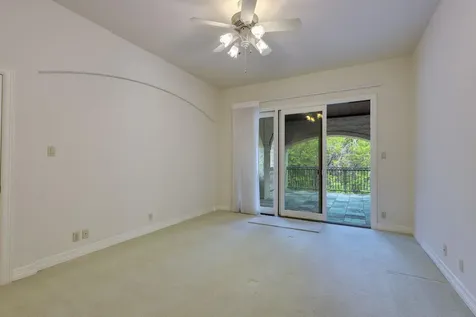 106 Lakeway Hills Cove Lakeway TX 78734