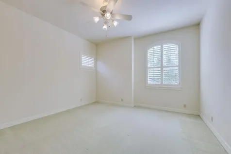 106 Lakeway Hills Cove Lakeway TX 78734