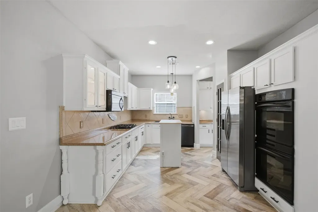 1223 Peyton Place Cedar Park TX 78613