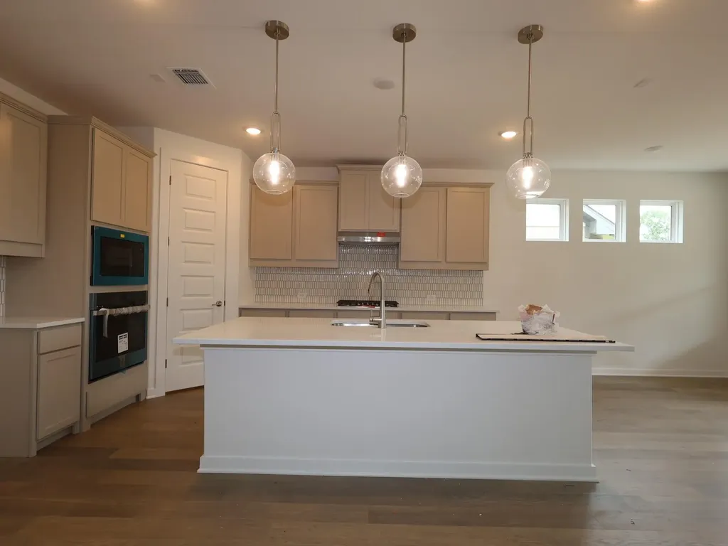 3721 Helena Way Leander TX 78641