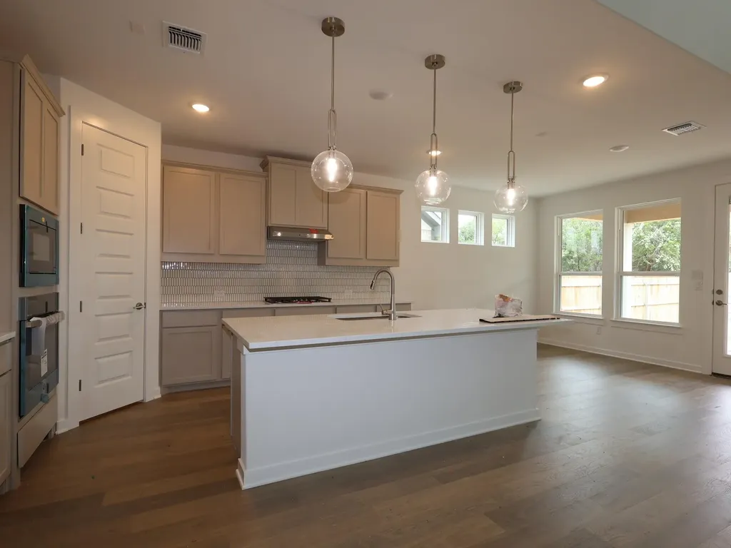 3721 Helena Way Leander TX 78641