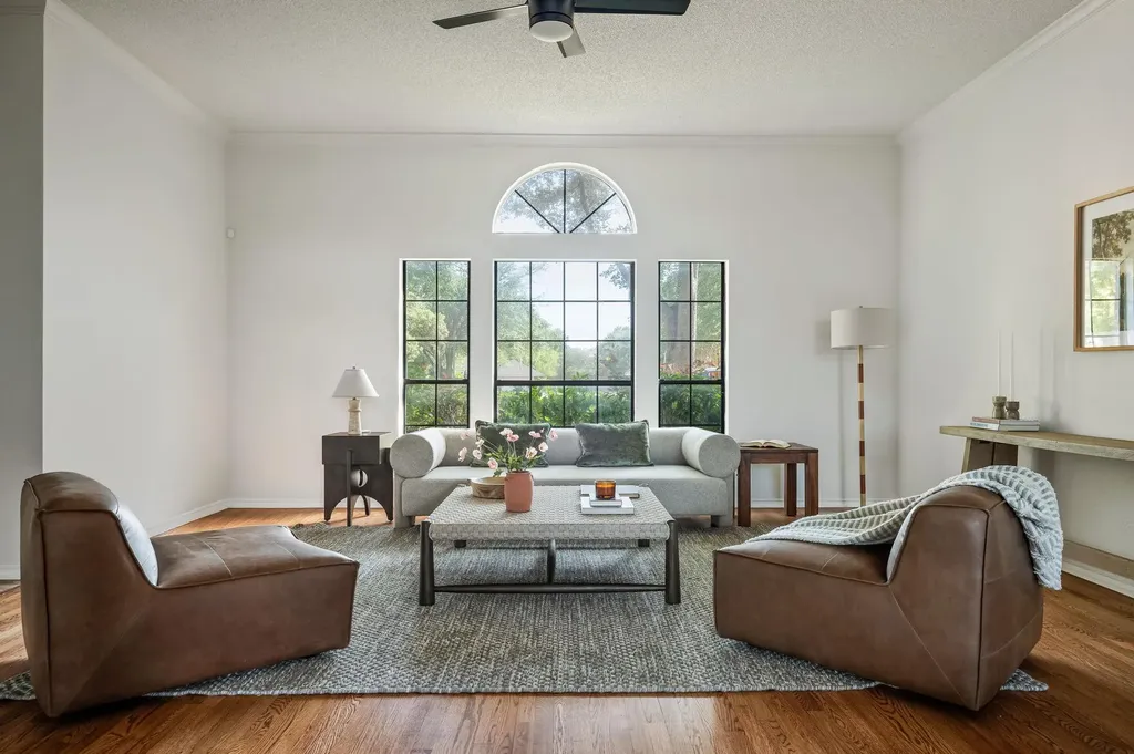 1106 Split Oak Cove Pflugerville TX 78660