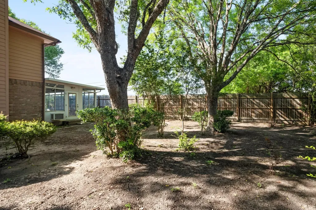 1106 Split Oak Cove Pflugerville TX 78660