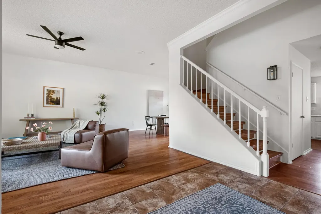 1106 Split Oak Cove Pflugerville TX 78660