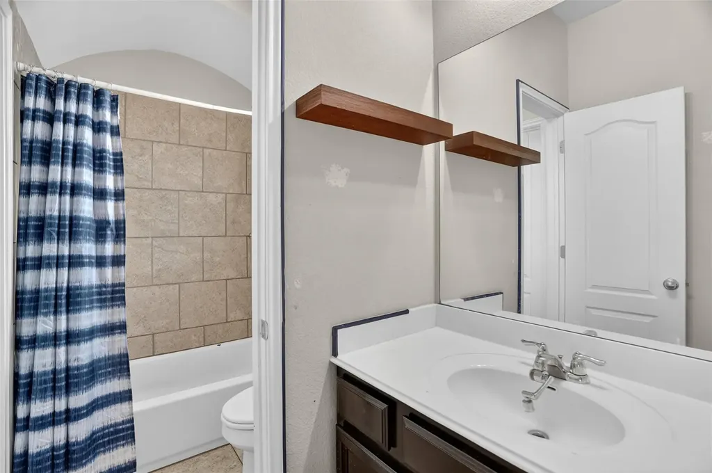 401 Daniel Crossing Liberty Hill TX 78642