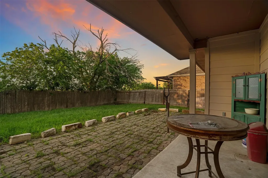 401 Daniel Crossing Liberty Hill TX 78642