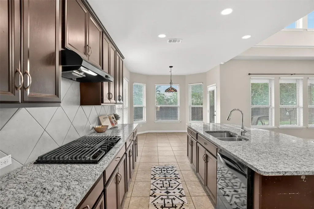 401 Daniel Crossing Liberty Hill TX 78642