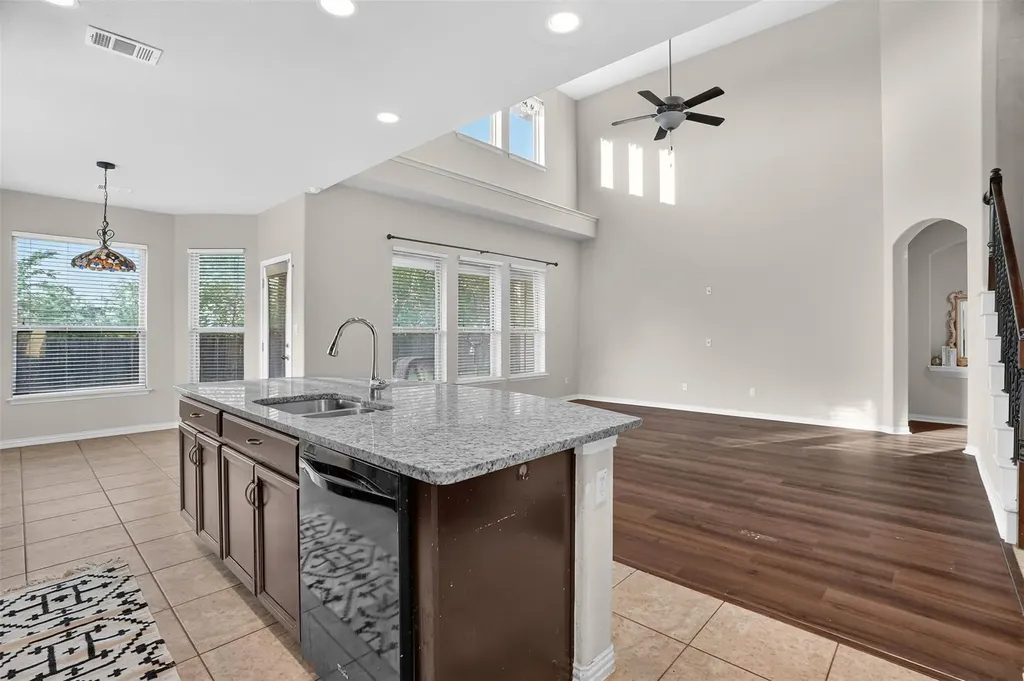 401 Daniel Crossing Liberty Hill TX 78642