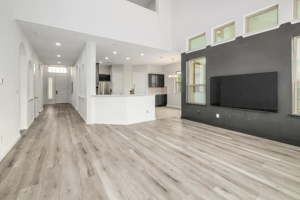 17309 Silent Harbor Loop Pflugerville TX 78660