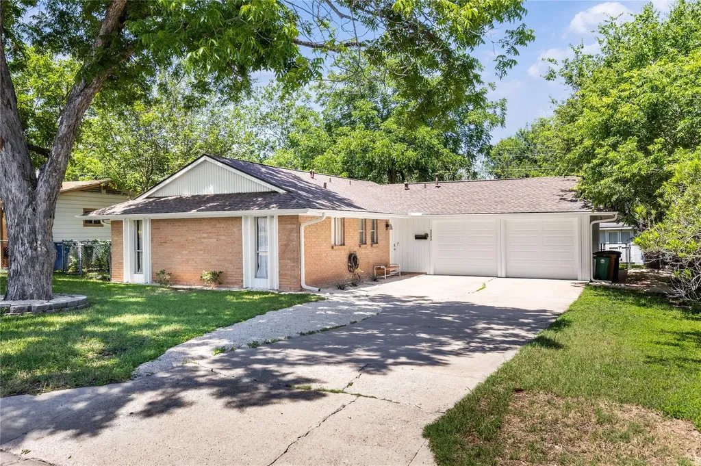 8800 Parkfield Drive Austin TX 78758