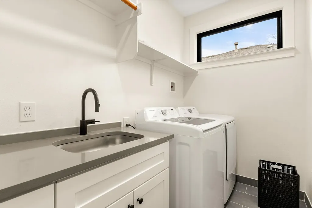 4418 Red River Street Austin TX 78751