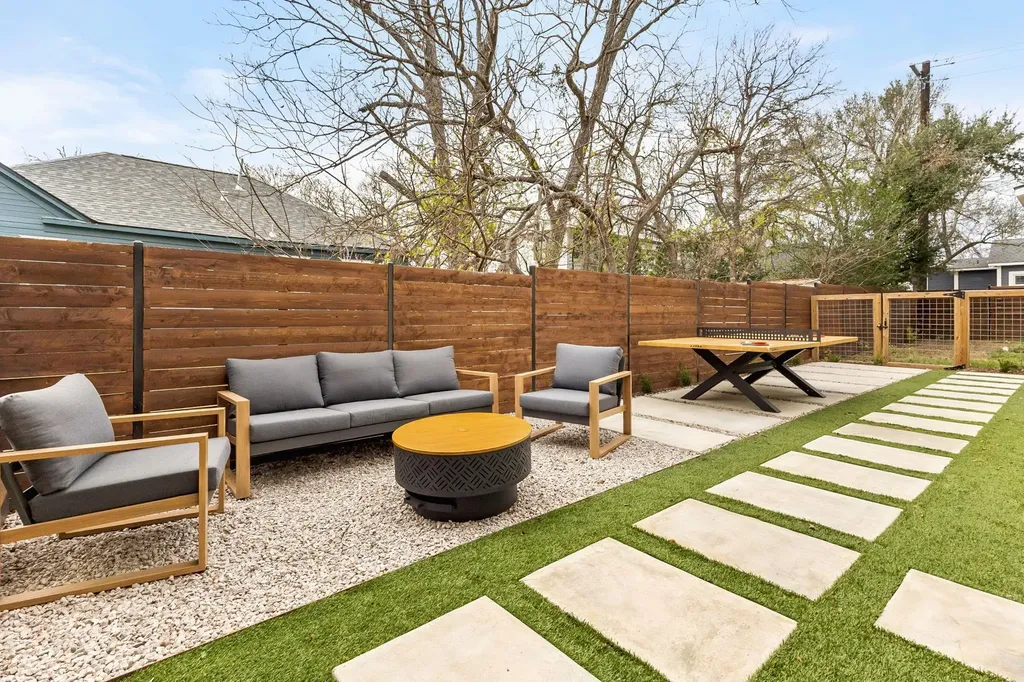 4418 Red River Street Austin TX 78751