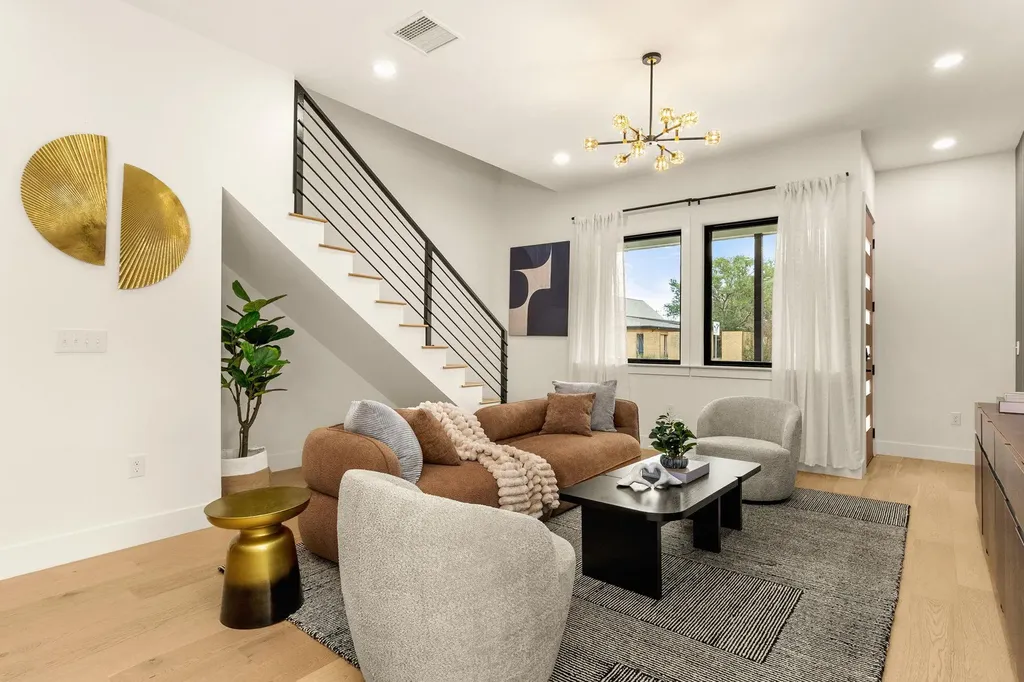 4418 Red River Street Austin TX 78751