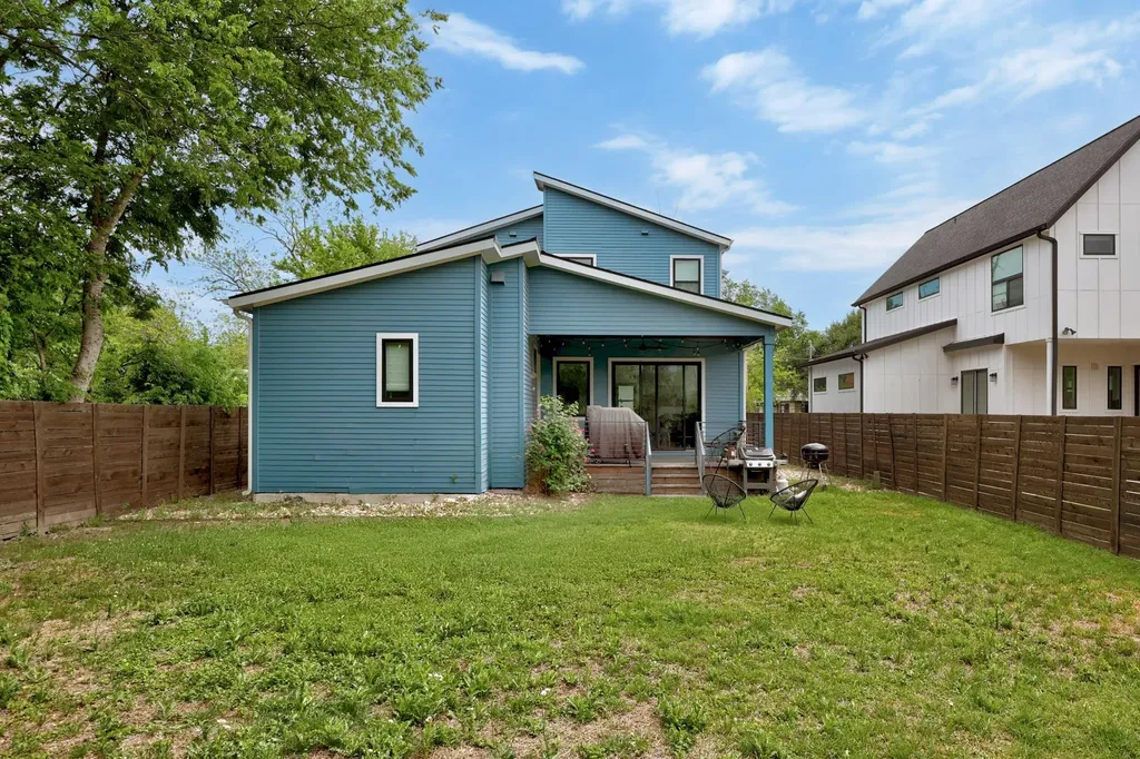 1004 Lott Avenue Austin TX 78721