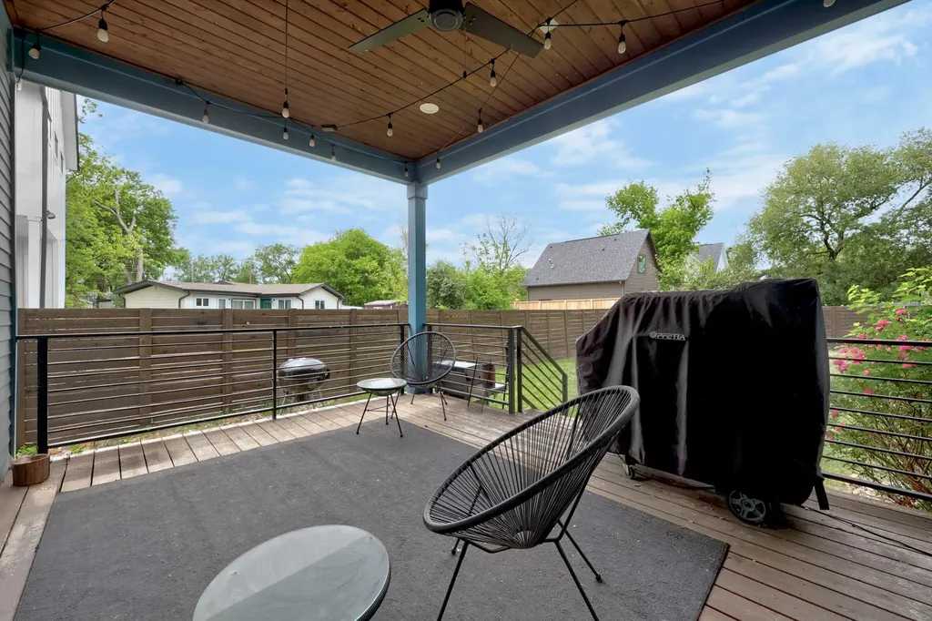 1004 Lott Avenue Austin TX 78721