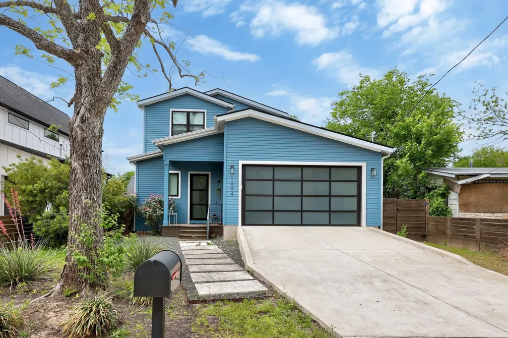 1004 Lott Avenue Austin TX 78721