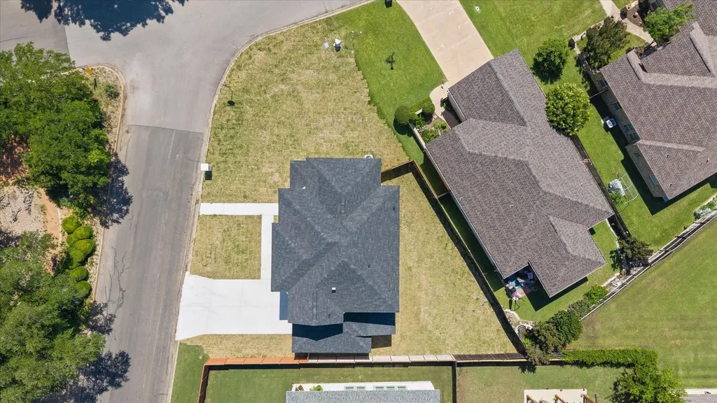 148 Preston Trail Meadowlakes TX 78654