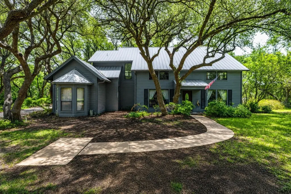 1250 County Road 200 Liberty Hill TX 78642