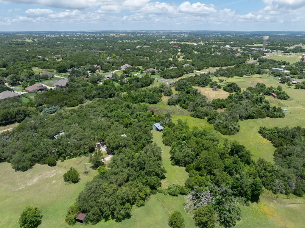 1250 County Road 200 Liberty Hill TX 78642