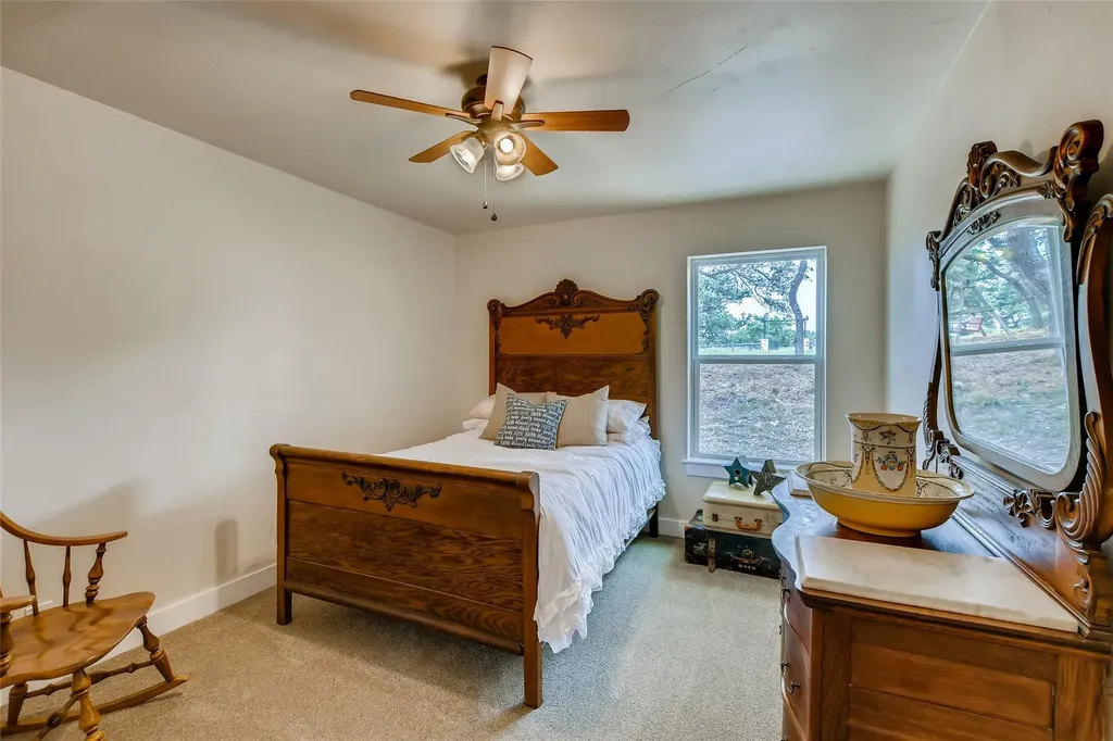 22303 Honeycomb Lane Leander TX 78641