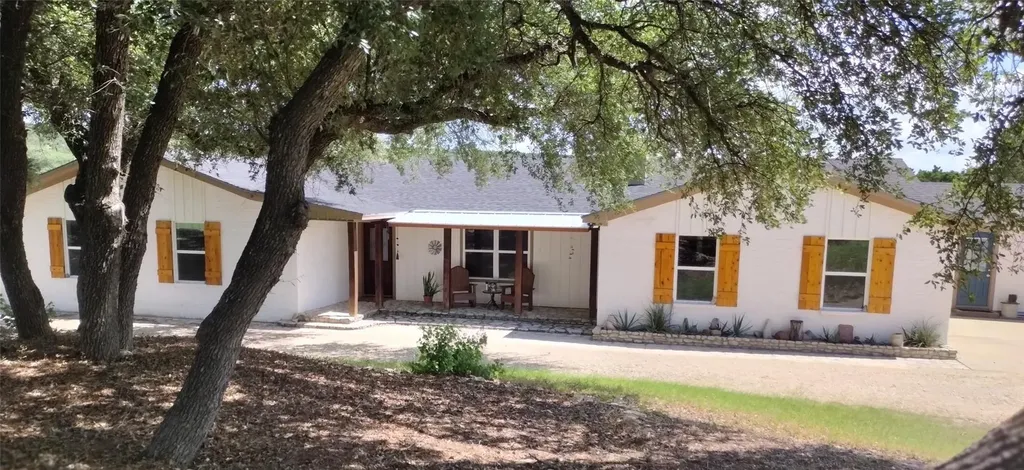 22303 Honeycomb Lane Leander TX 78641
