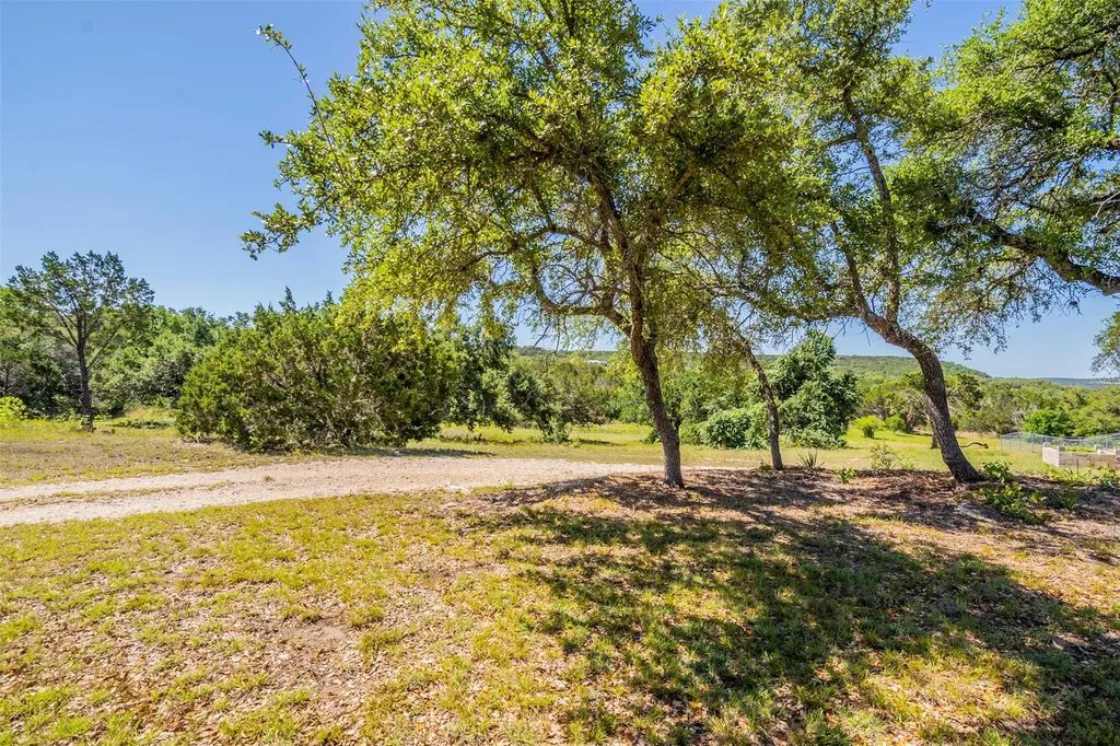 22303 Honeycomb Lane Leander TX 78641