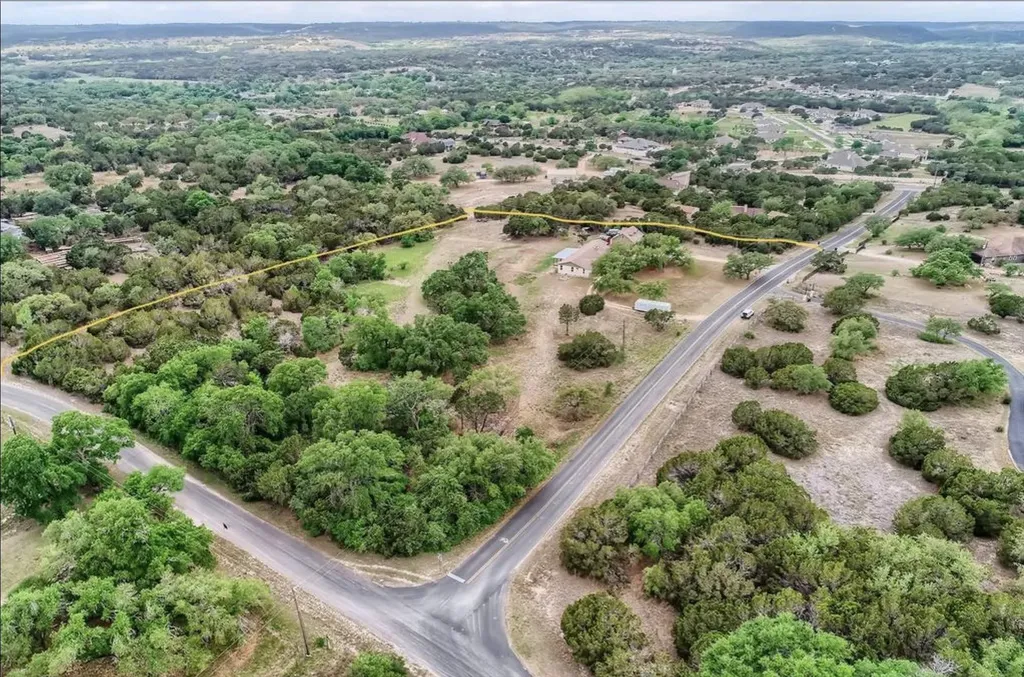 22303 Honeycomb Lane Leander TX 78641